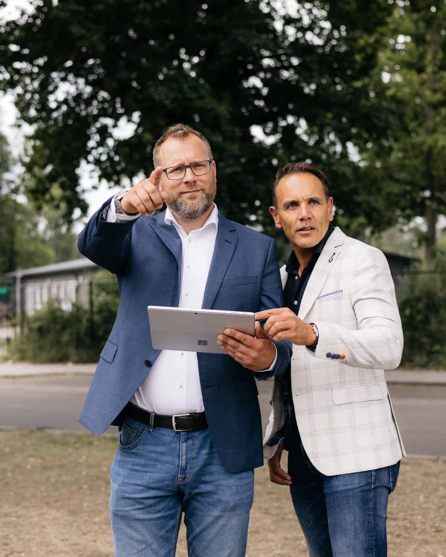 Dualis Interim Management & Project Management 00011